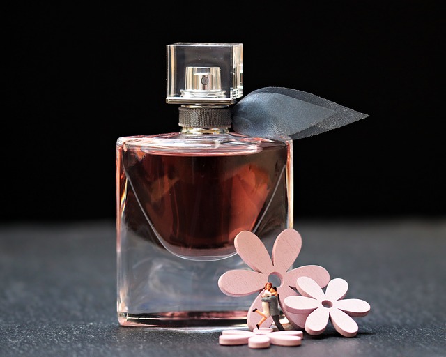 dekorace u parfému